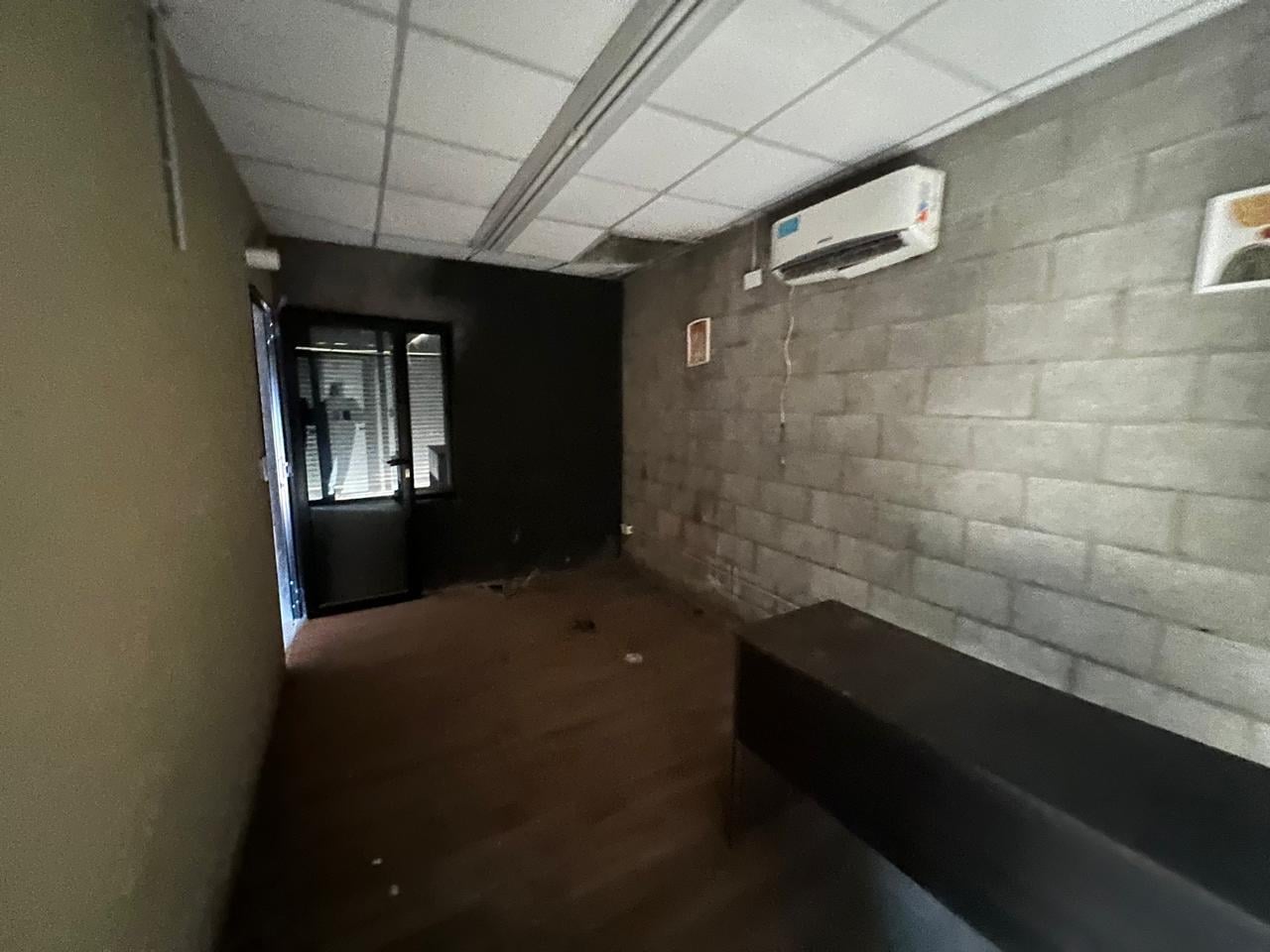 Foto de Venta Galpón en Tortuguitas - Excelente zona comercial, imagen 3