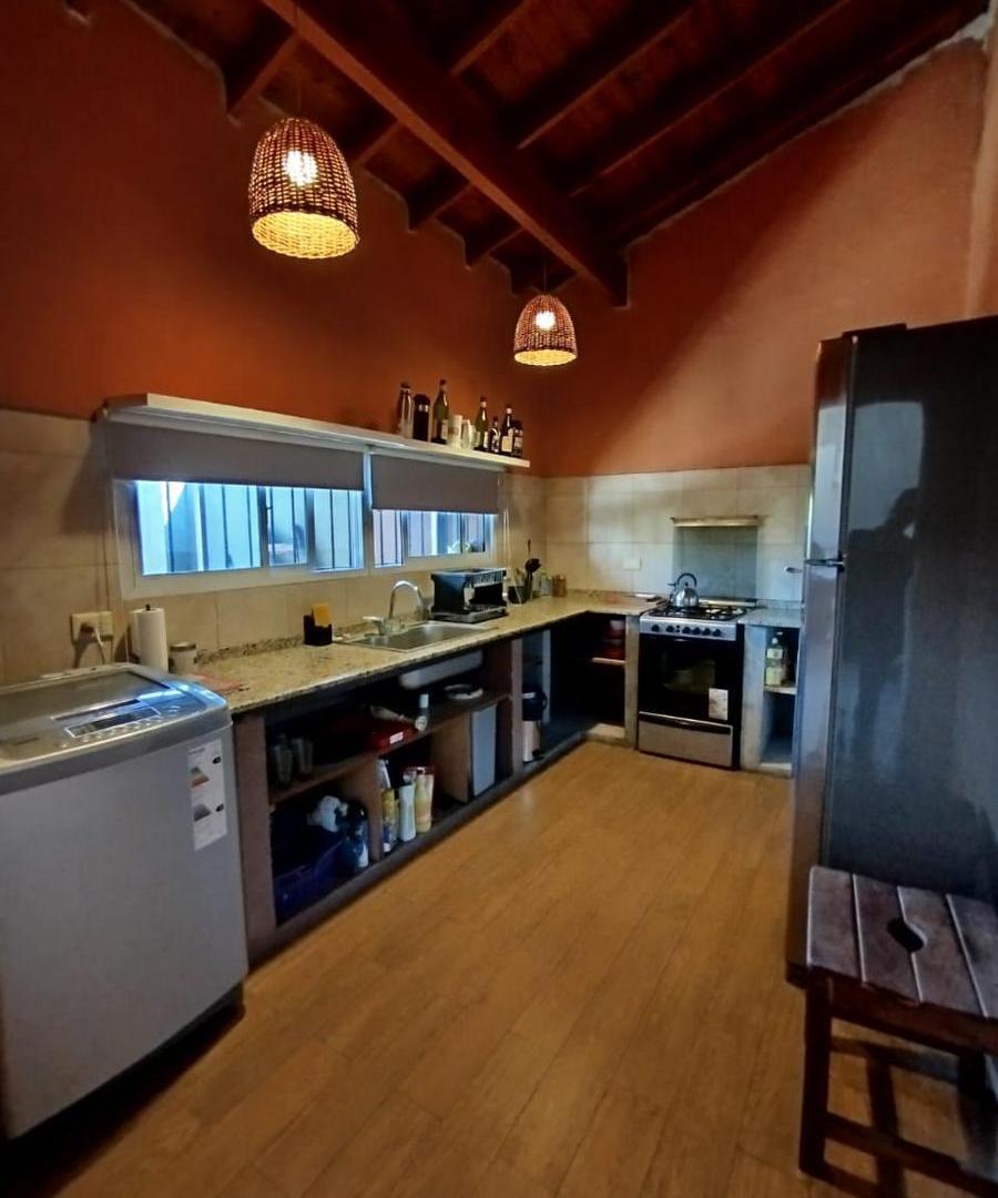 Foto de VENTA CASA 5 AMBIENTES - GRAND BOURG, imagen 3