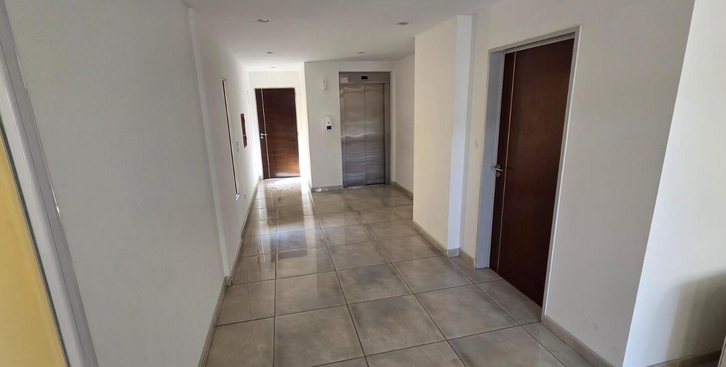 Foto de Venta Departamento 2 ambientes - San Miguel, imagen 2
