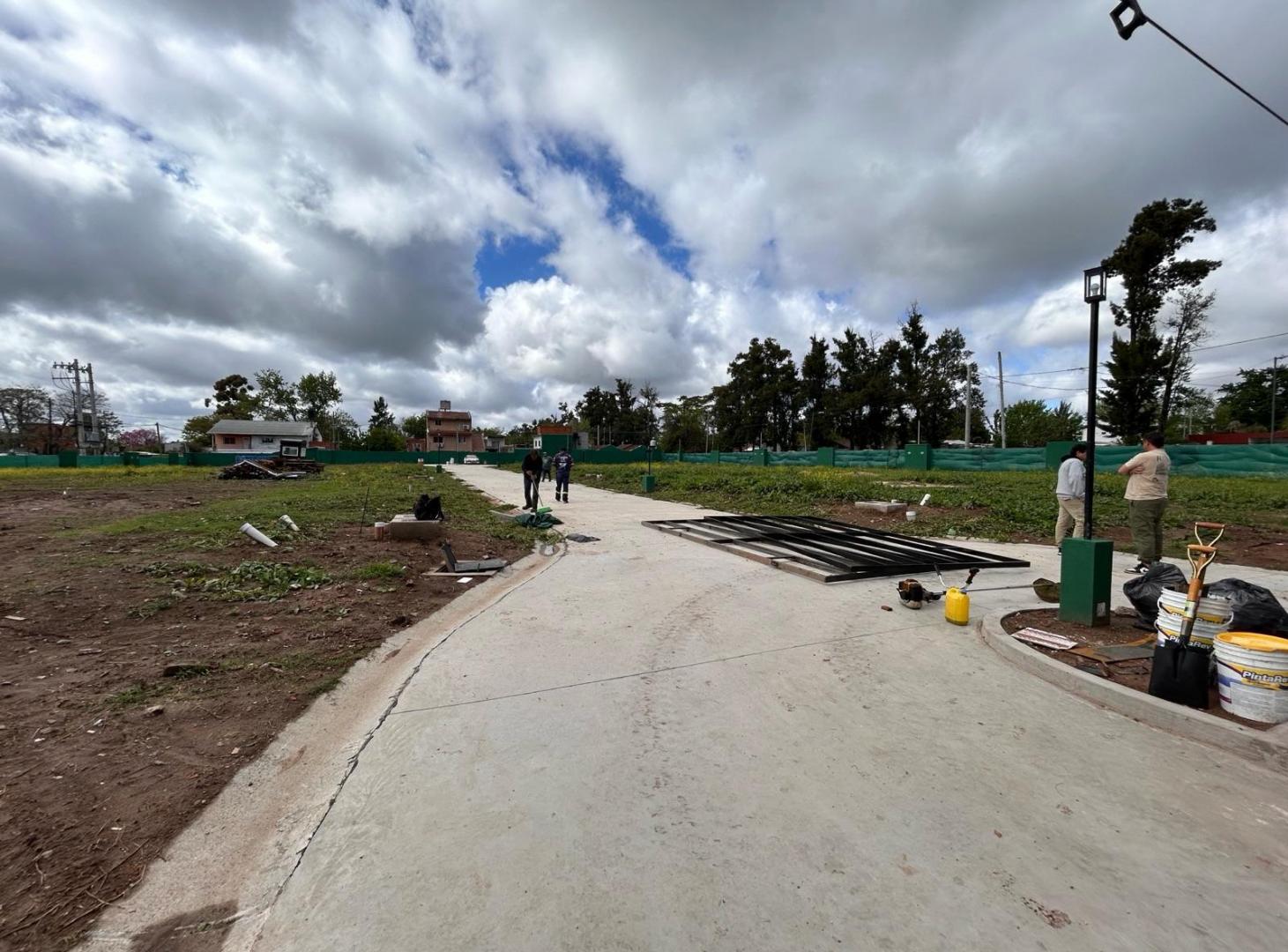 Foto de Venta Terrenos con financiacion - Barrio Semicerrado Villa Santa Ana, imagen 3