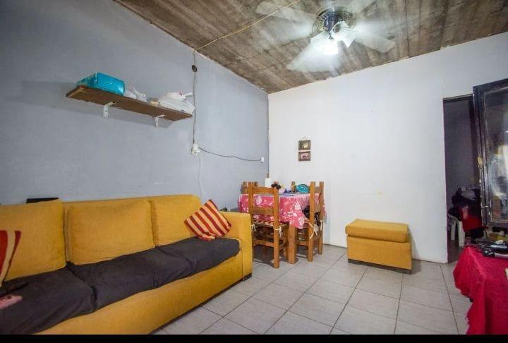 Foto de Venta complejo 4 departamentos de 2 y 3 amb con cochera - Cuartel, imagen 1