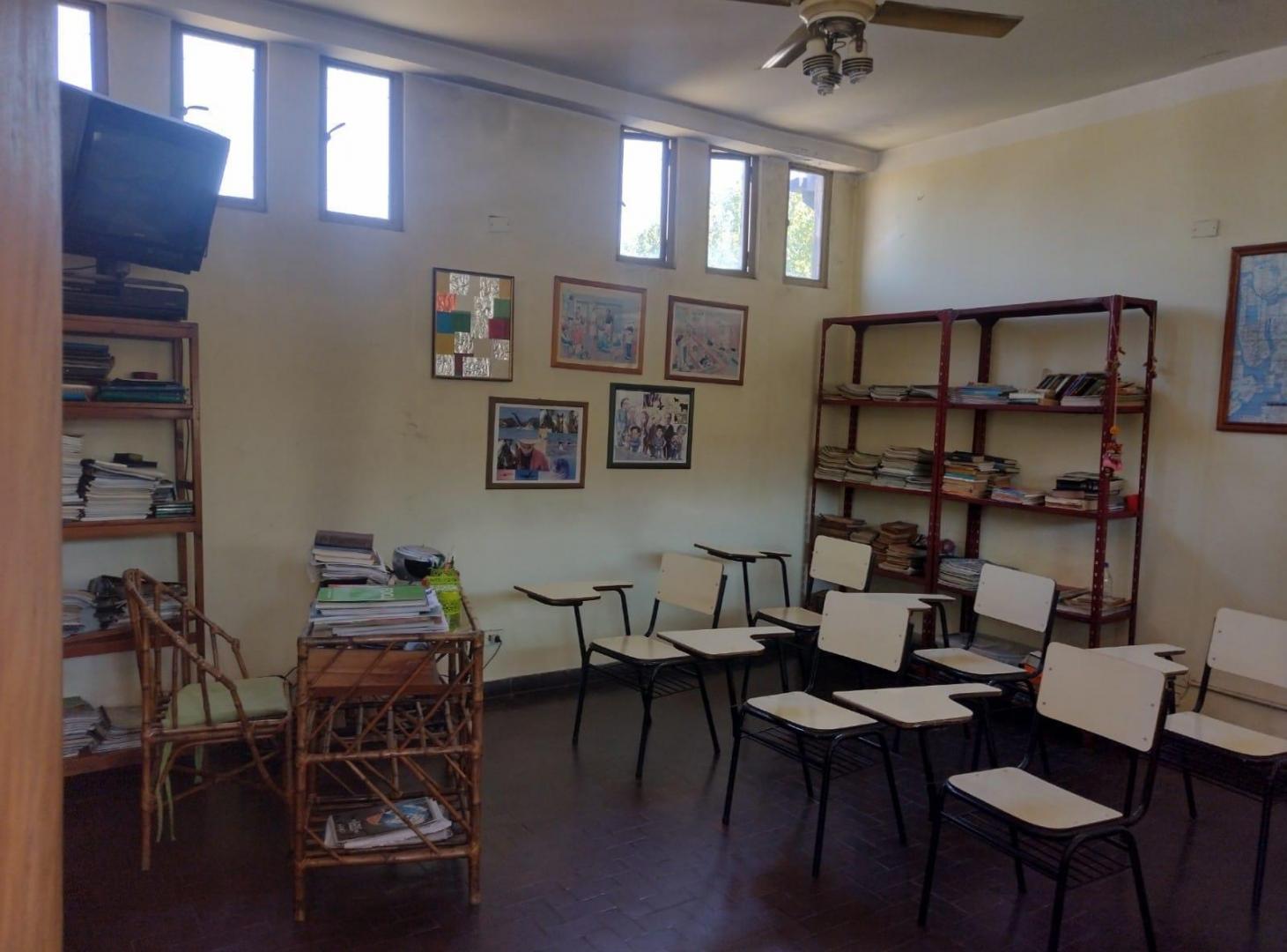 Foto de VENTA PROPIEDAD MULTIFUNCIONAL - LOCAL DEPTO CASA - ITUZAINGO, imagen 4