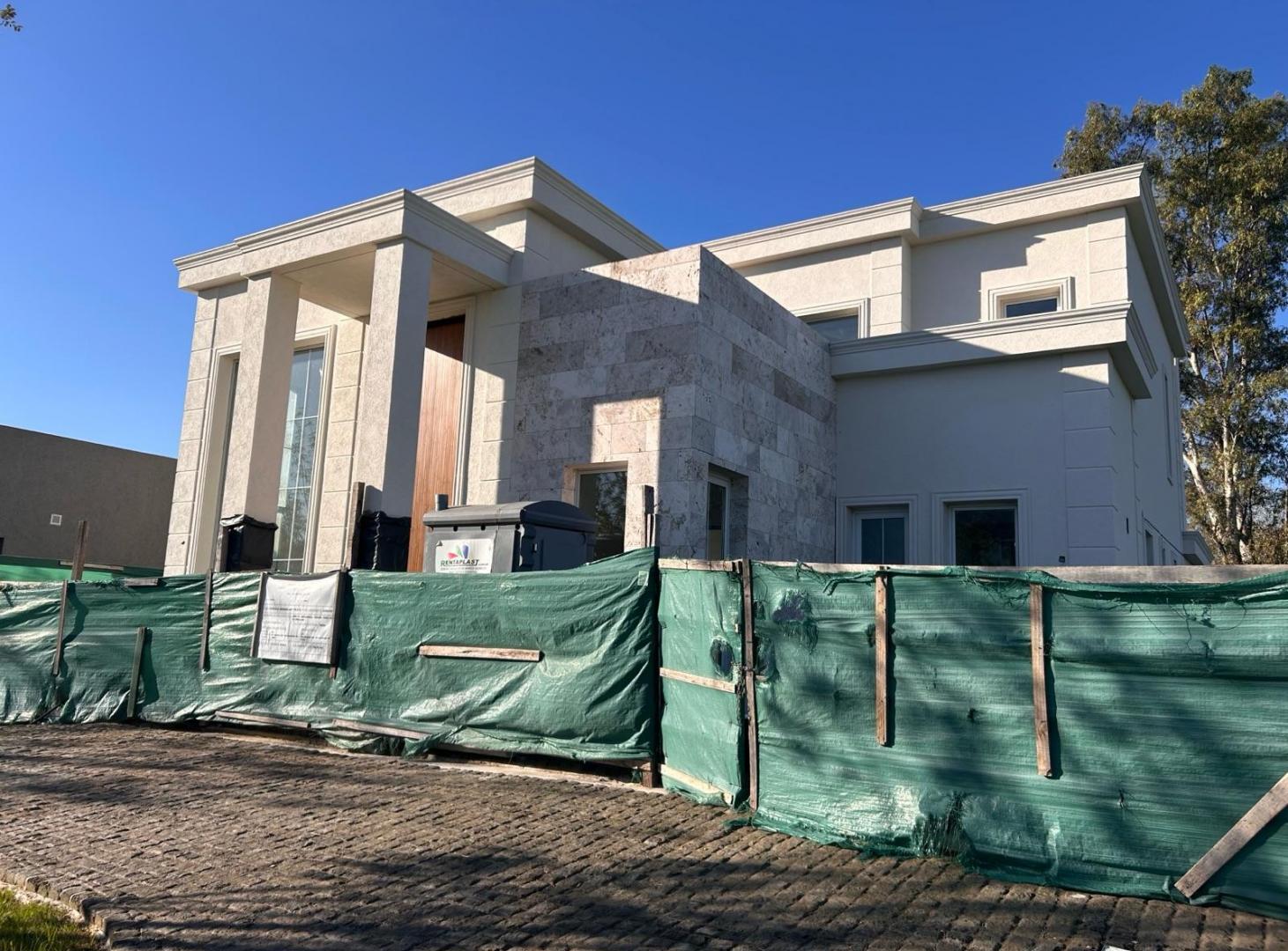 Foto de VENTA CASA 5 AMBIENTES - BARRIO PRIVADO SANTO TOMAS PILAR, imagen 5