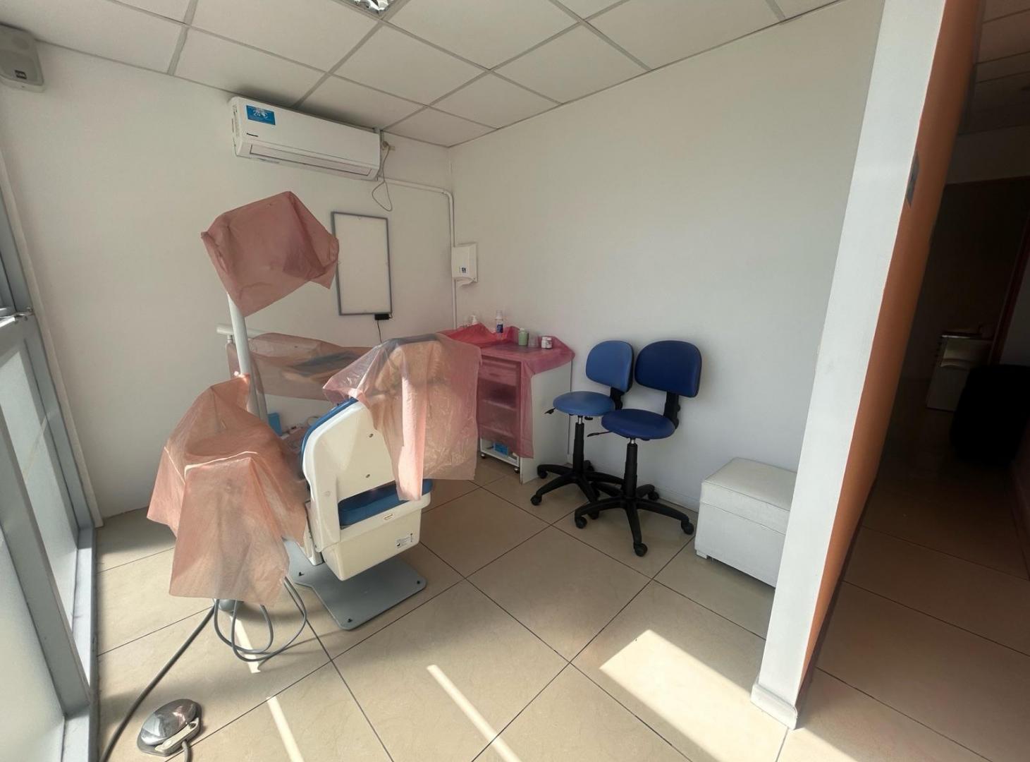 Foto de ALQUILER LOCAL 170 MTS2 CONSULTORIOS ODONTOLOGICOS EQUIPADO - CONCORD, imagen 1