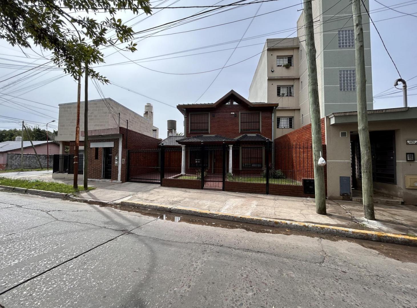 Foto de VENTA CASA DE 6 AMBIENTES - APTA CREDITO - JOSE C PAZ (CENTRO), imagen 2