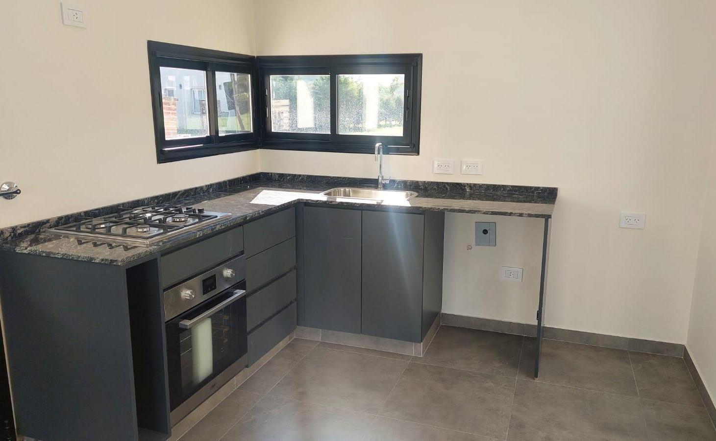 Foto de VENTA CASA 5 AMBIENTES - SANTA EMILIA - PILAR DEL ESTE, imagen 5