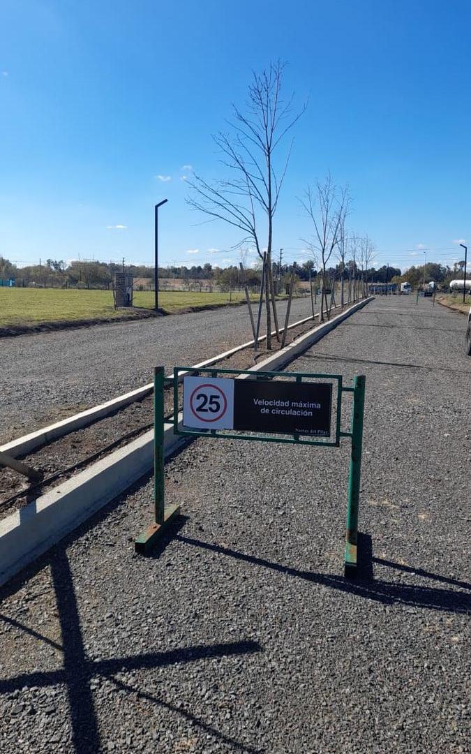 Foto de VENTA lote de 600 mts. con Servicios agua-claocas-gas-luz-fibra optica, imagen 2