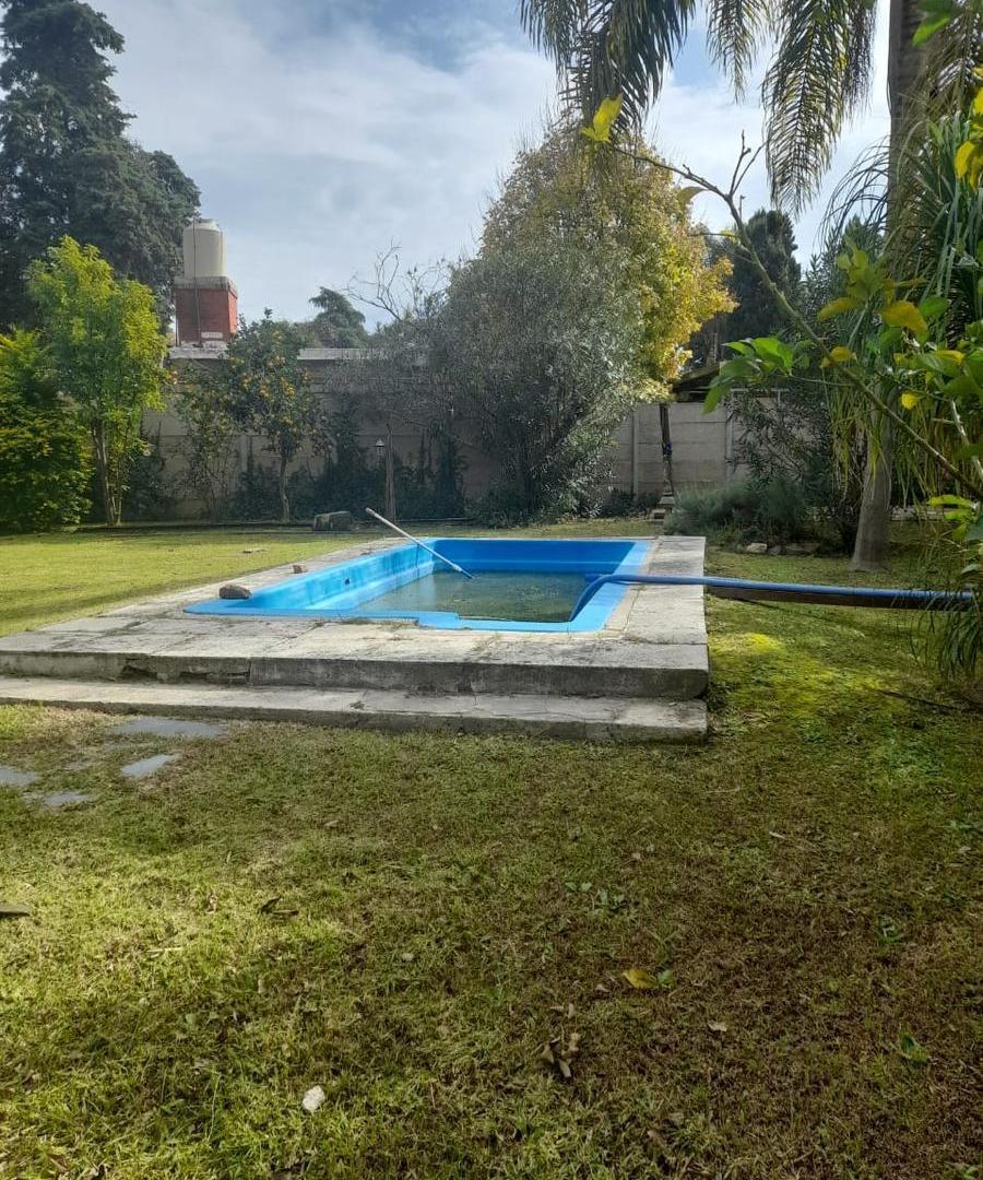 Foto de Venta Casa Quinta, 6 ambientes - en Barrio El Cazador, Belen de Escobar., imagen 2