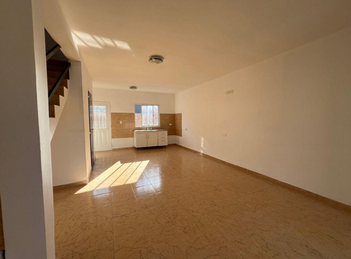 Foto de Venta duplex 3 ambientes - Barrio San Rafael - Grand Bourg, imagen 5