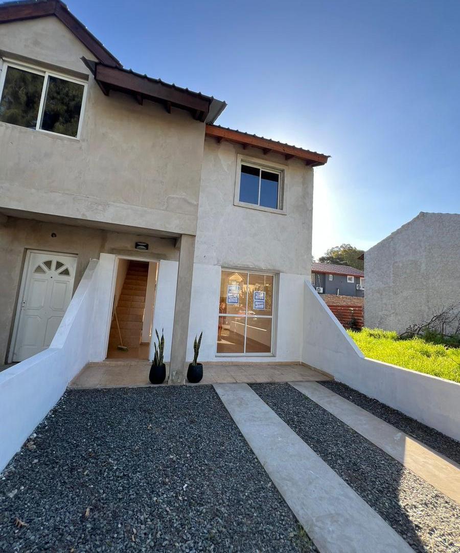 Foto de Venta duplex 3 ambientes - Barrio San Rafael - Grand Bourg, imagen 3