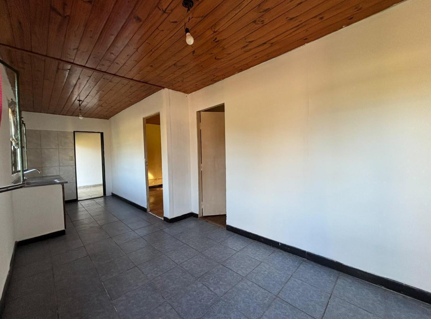 Foto de Venta y Alquiler casa 3 ambientes - Jose C Paz, imagen 5
