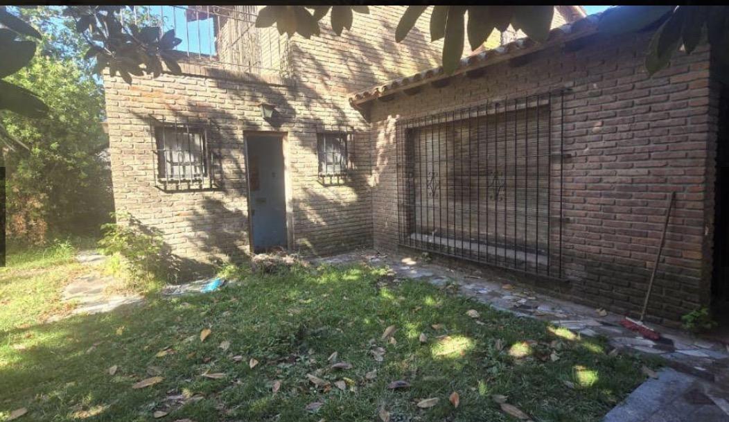 Foto de Venta casa 5 ambientes c/ parrila y quincho - Tortuguitas, imagen 1