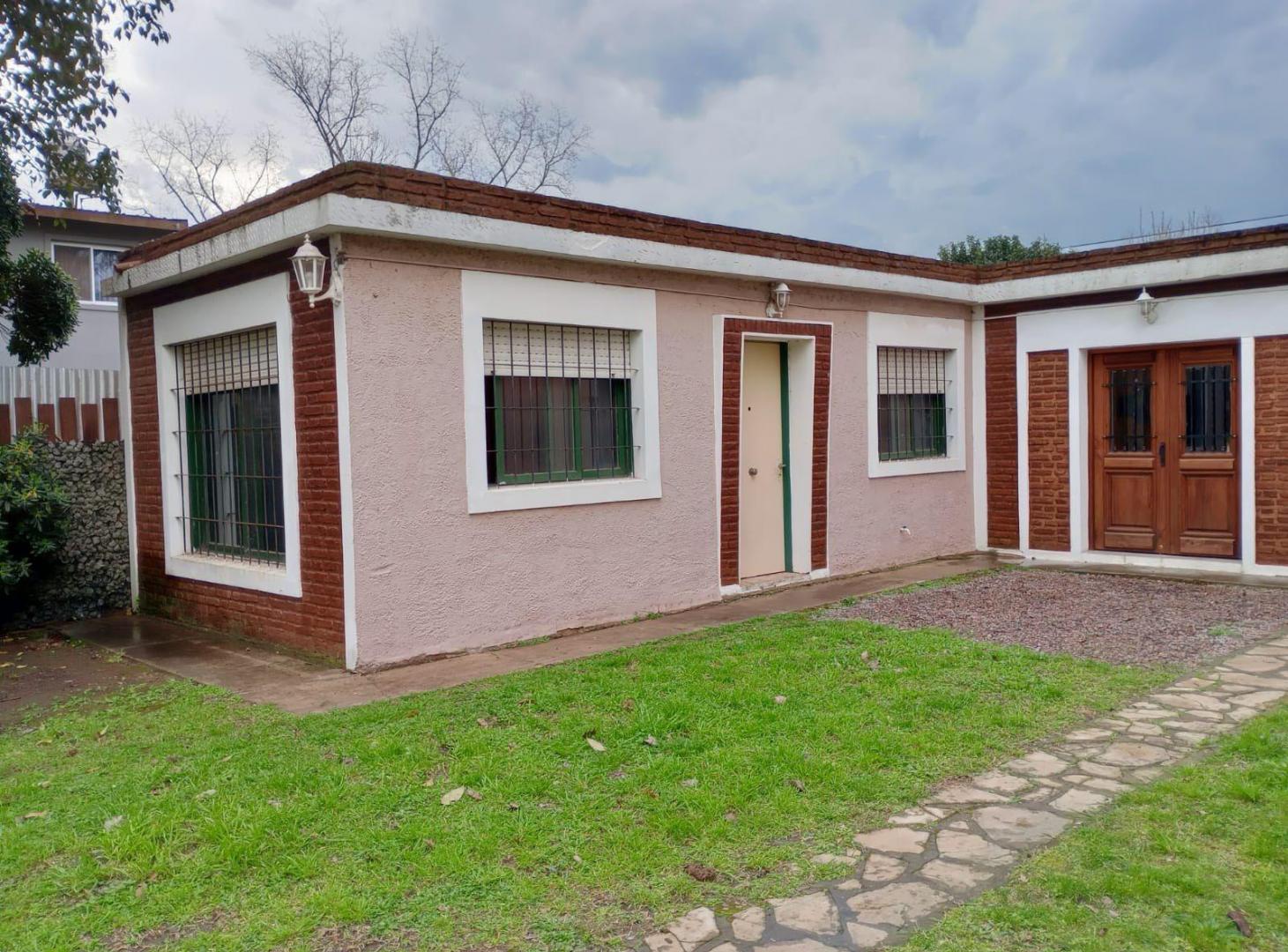 Foto de VENTA CASA 3 AMBIENTES APTA CREDITO - TORTUGUITAS, imagen 2