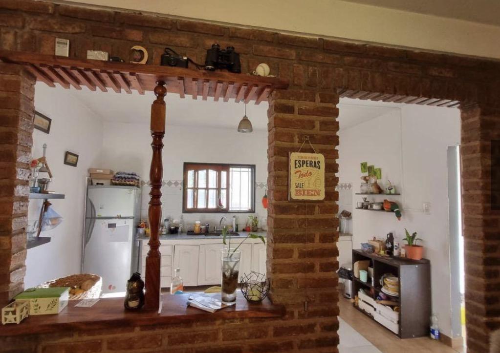 Foto de Venta casa 4 ambientes C/ quincho y pileta - Parque Alvear 1, imagen 5