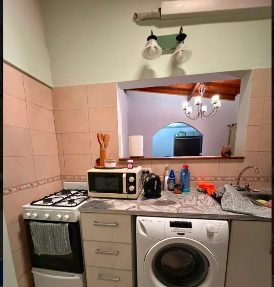 Foto de Venta casa 5 ambientes 2 Departamentos - Los Polvorines , Malvinas, imagen 3