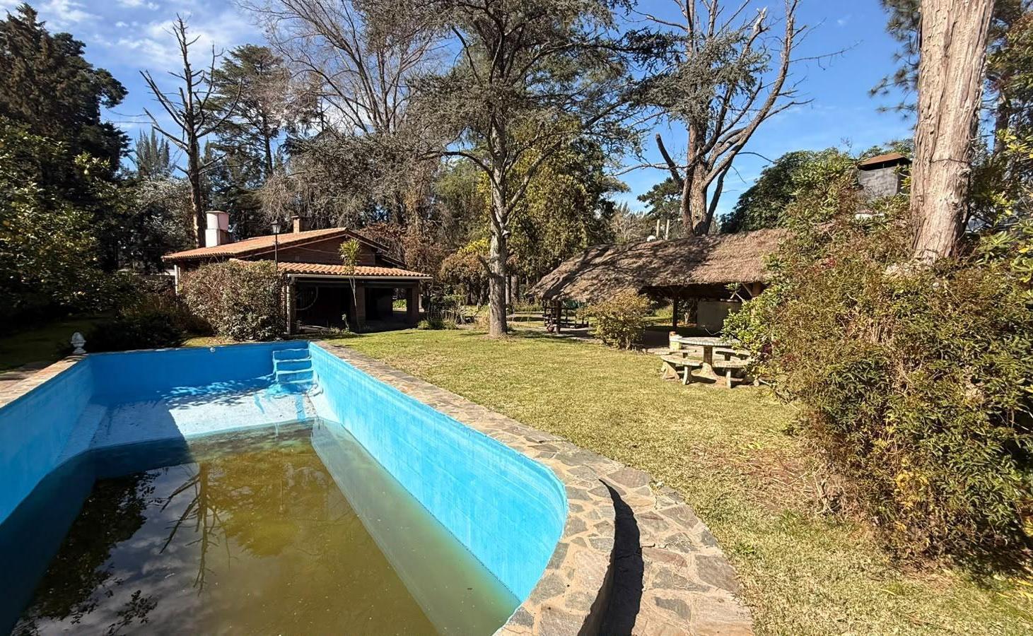 Foto de Venta casa quinta c/ amplio lote mas 3 lotes - Derqui , Pilar, imagen 1