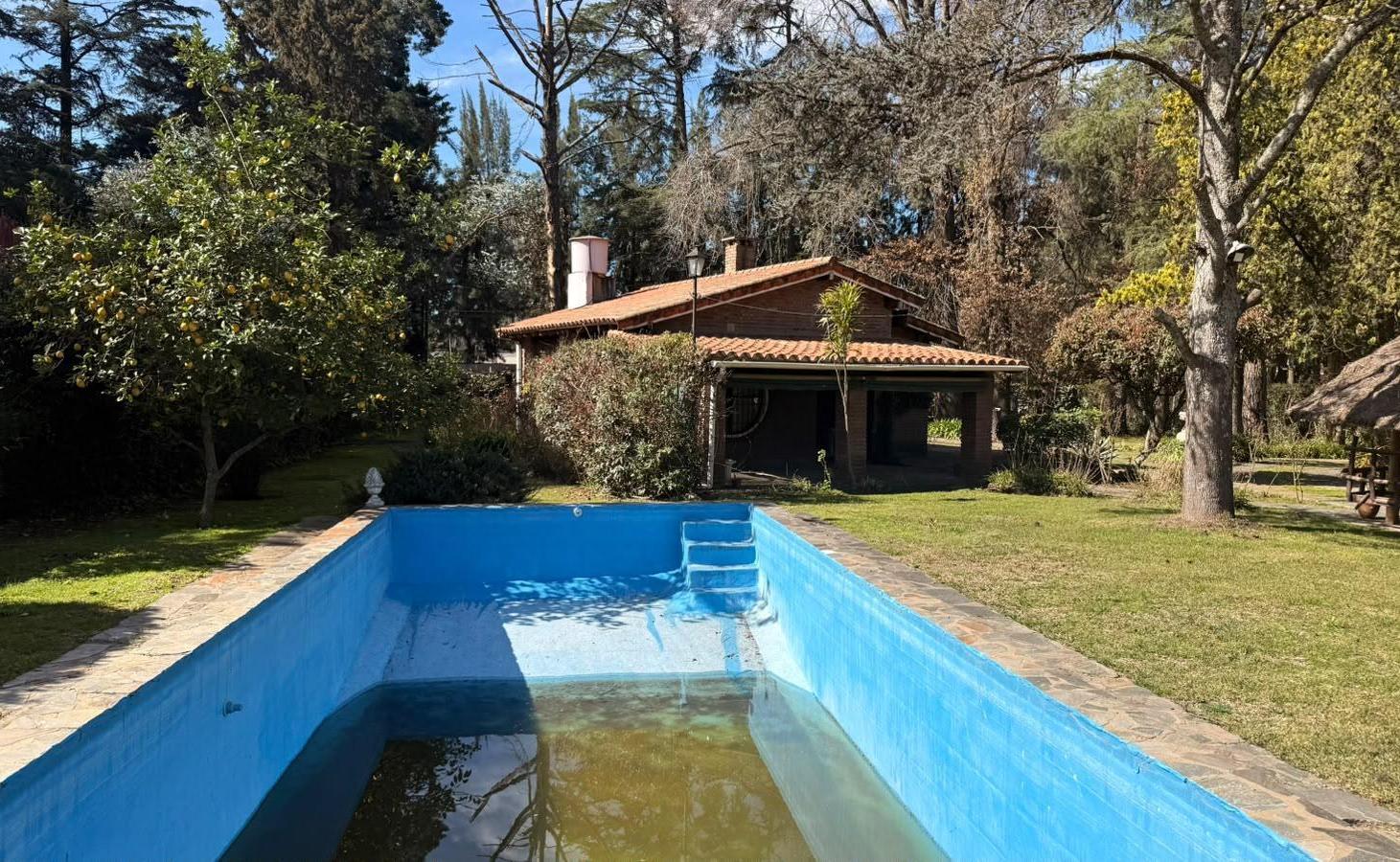 Foto de Venta casa quinta con pileta - Presidente Derqui , Pilar, imagen 2