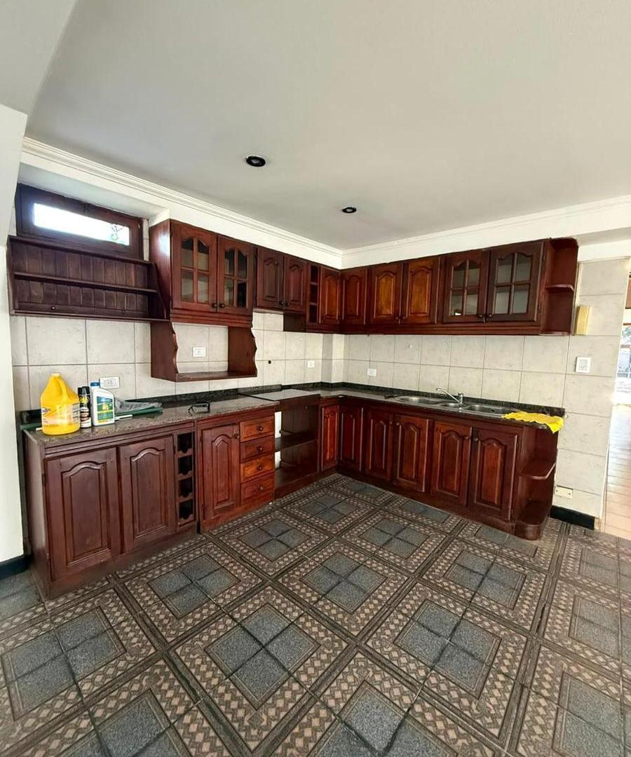Foto de Alquiler casa 3 ambientes c/ pileta y parrilla - El Cortijo . Malvinas, imagen 5