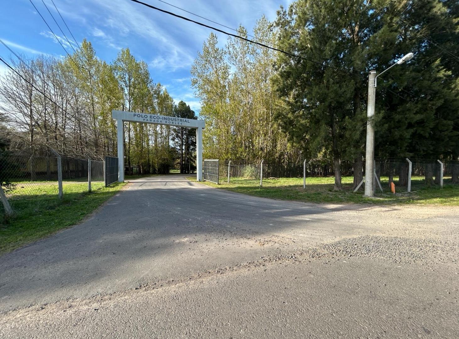 Foto de VENTA LOTE COMERCIAL POLO ECOINDUSTRIAL PARADA ROBLES - EXALTACION DE, imagen 2