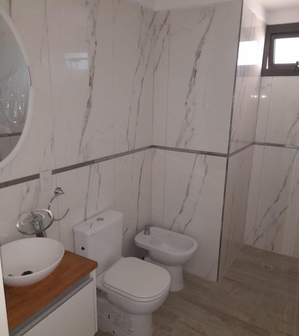 Foto de ALQUILER Departamento 3 amb., 2 hab. (una en suite), 2 baños, imagen 2