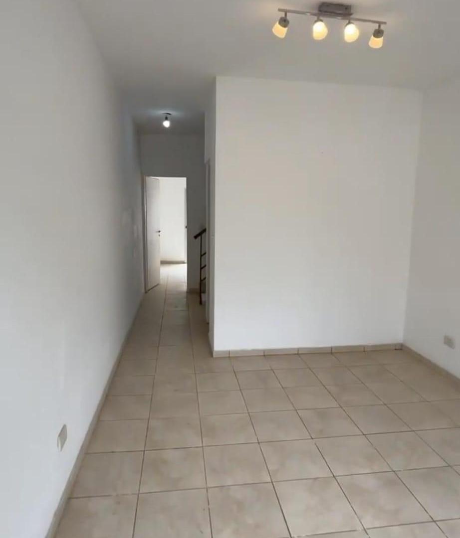 Foto de venta duplex 3 ambientes - san miguel, imagen 2