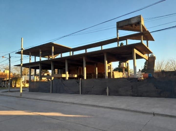 Foto de VENTA LOSA hormigon estructural 240 mts, 2 pisos c/ techo, escaleras, imagen 5