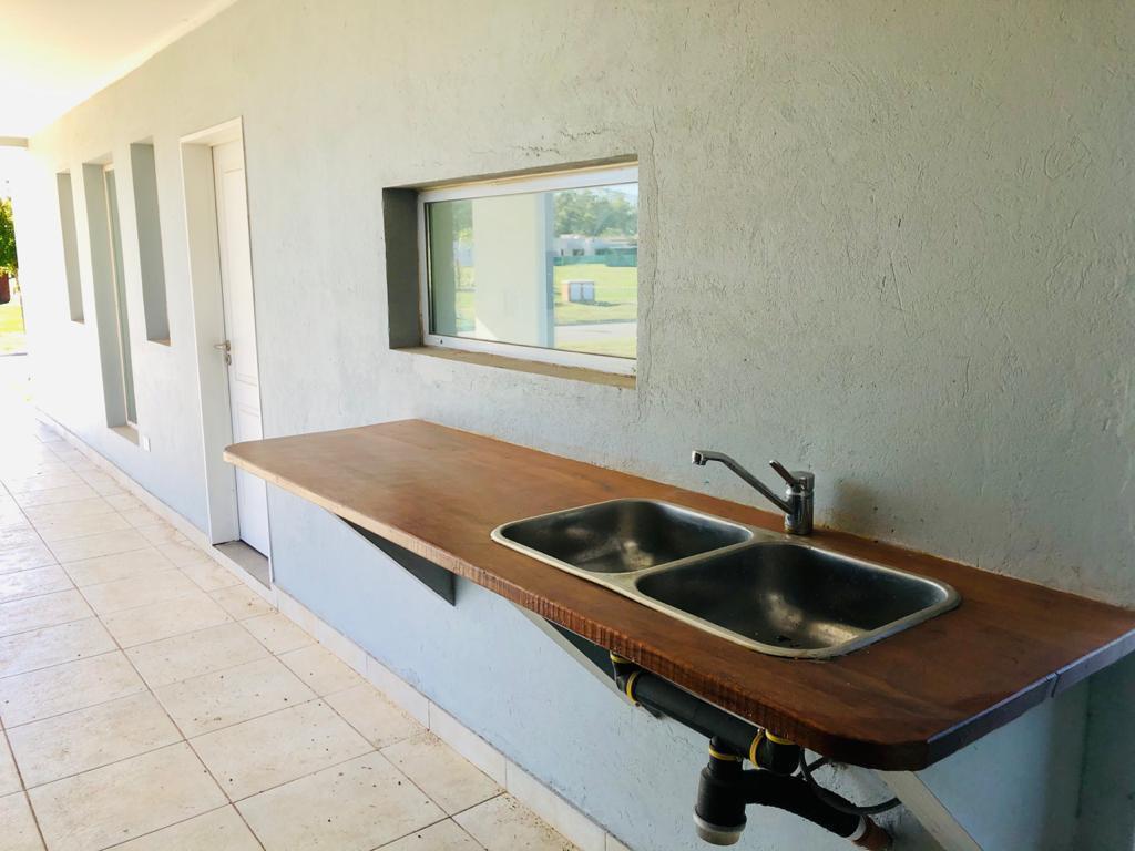 Foto de VENTA CASA 5 AMBIENTES CON PILETA - SANTO TOMAS, imagen 5