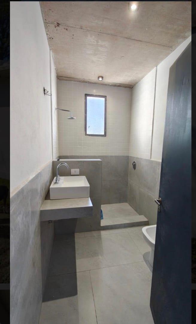 Foto de Venta casa 3 ambientes c/ quincho y parrilla -Parque Alvear 1, imagen 4