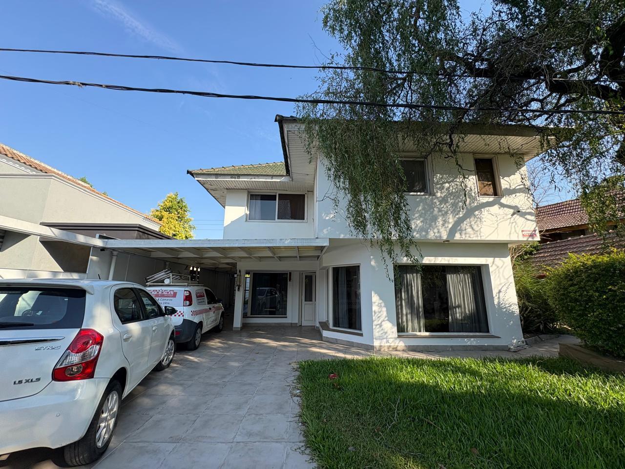 Foto de VENTA CASA 7 AMBIENTES - BELLA VISTA, imagen 1