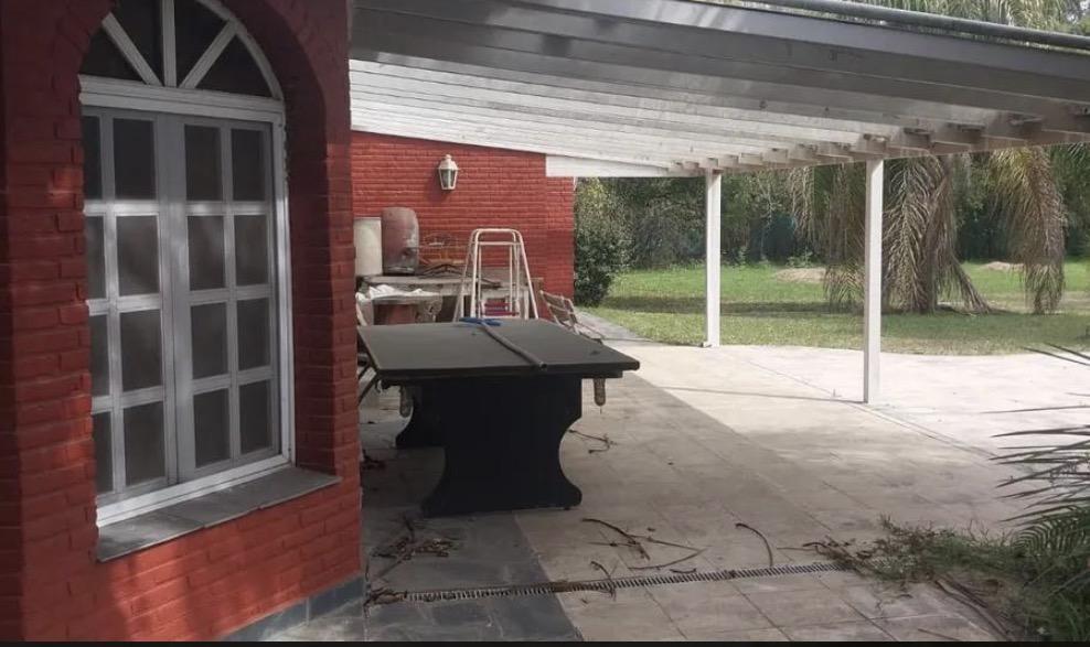 Foto de Venta casa 5 ambientes C/pileta y quincho - Parque Alvear 1, imagen 4
