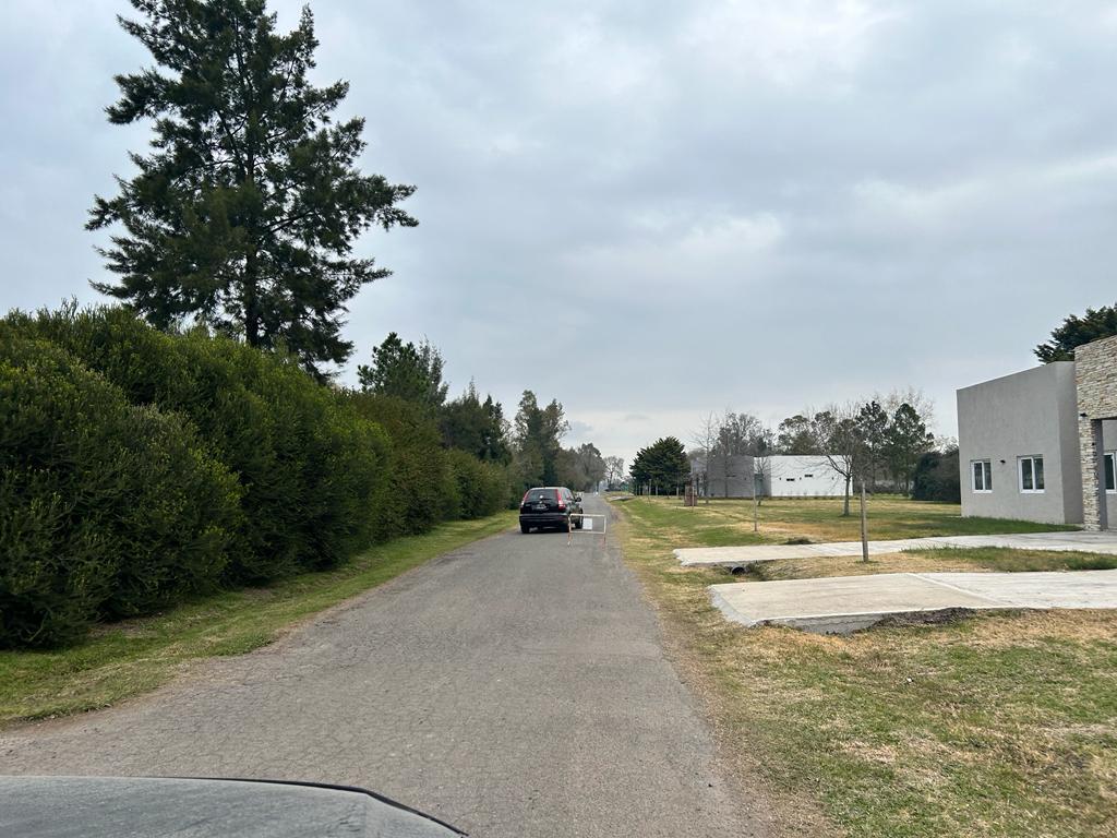 Foto de VENTA LOTE INTERNO CLUB DE CAMPO CASUARINAS DE PILAR, imagen 3
