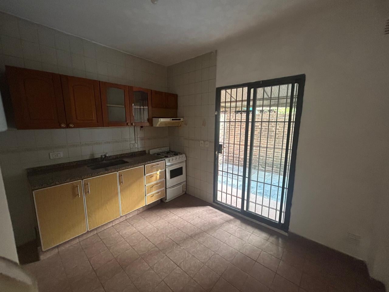 Foto de Venta Dúplex 3 ambientes con cochera apto credito - San Miguel, imagen 5