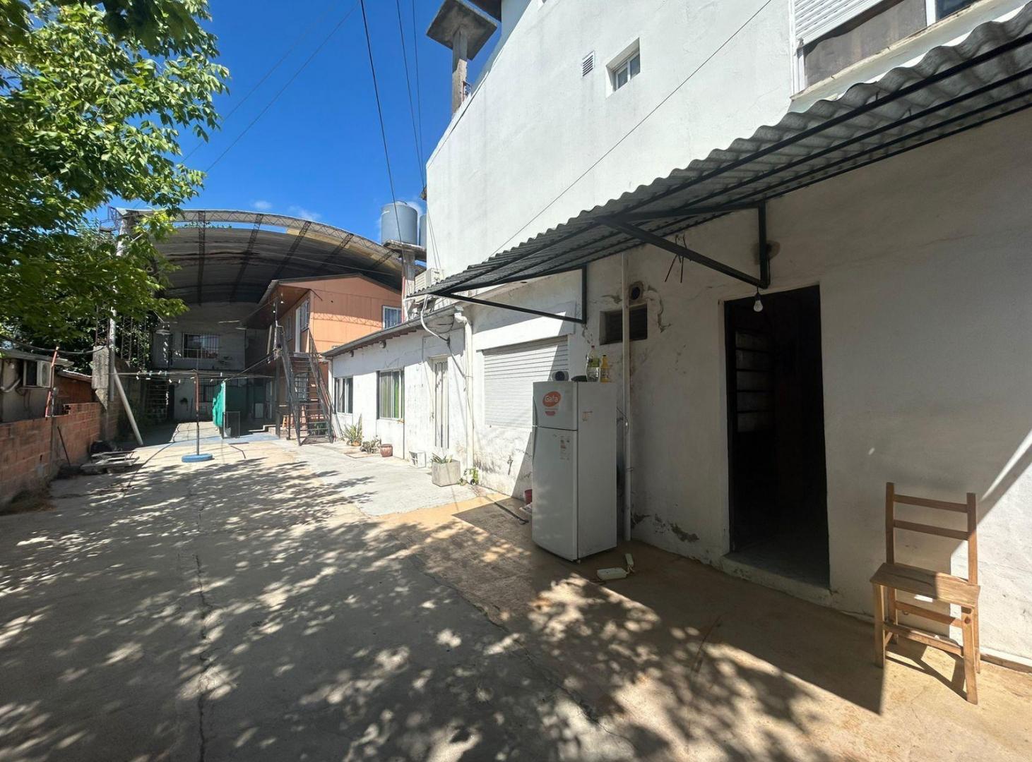 Foto de Venta 9 Departamentos en bloque - San Miguel, imagen 2