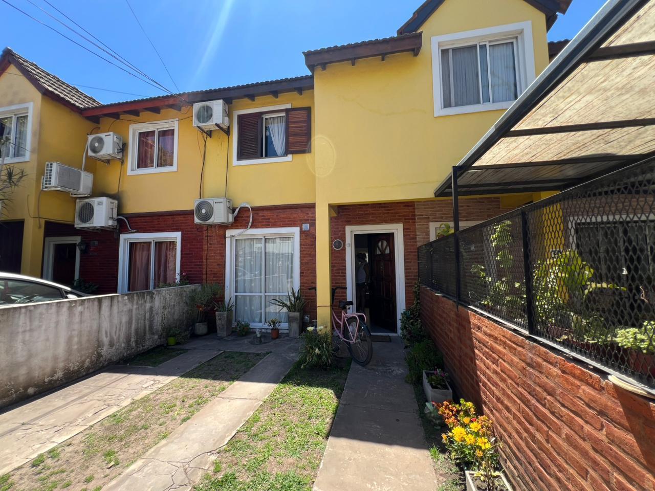 Foto de Venta Duplex 3 ambientes en Barrio San Rafael, imagen 1
