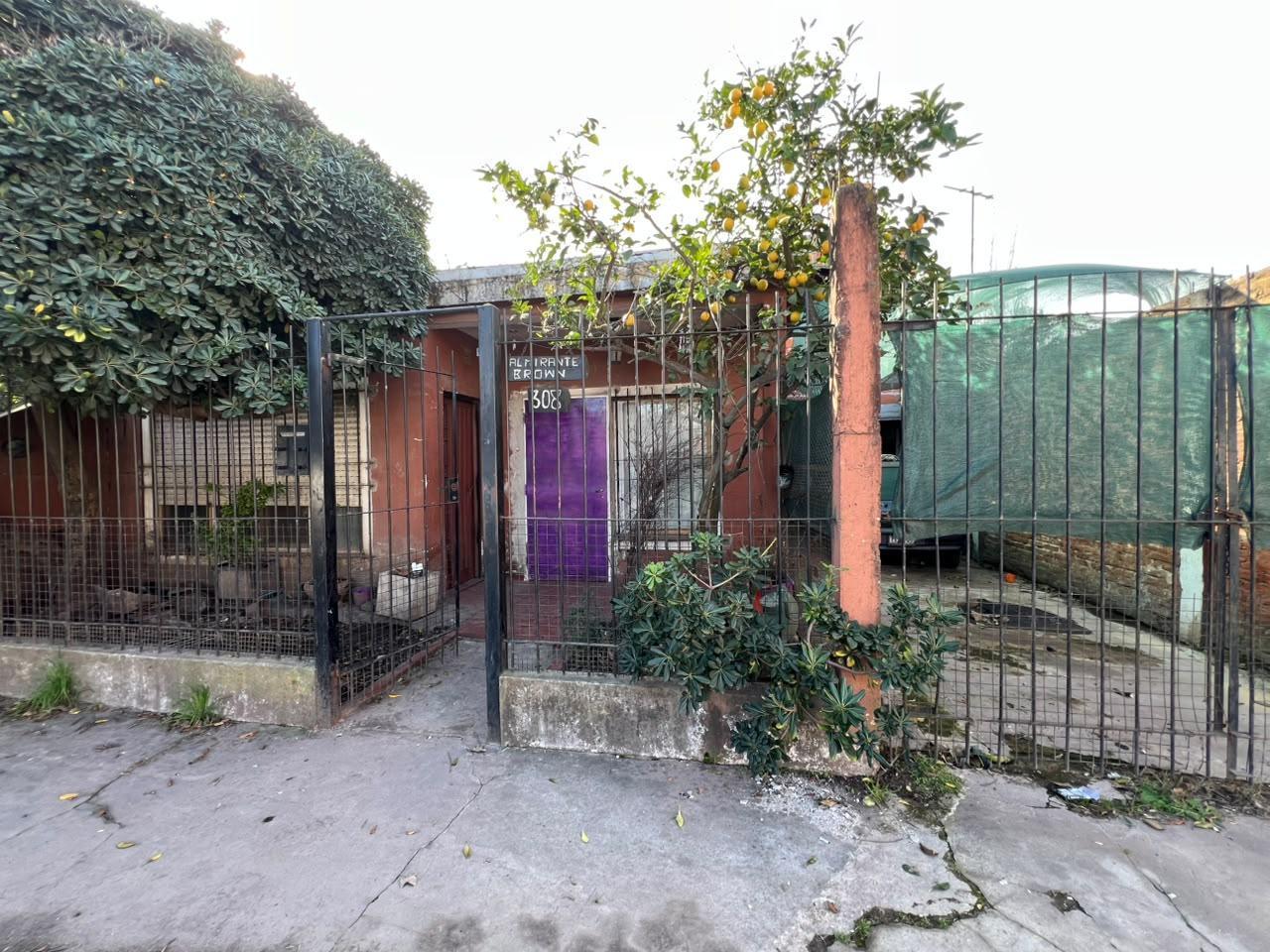 Foto de Venta casa 3 ambientes a reciclar - Malvinas Argentinas, imagen 2