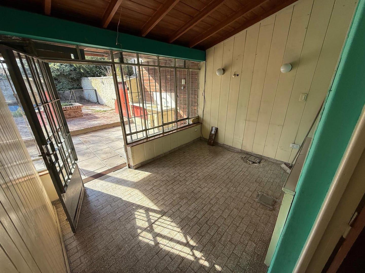 Foto de Venta casa 3 ambientes c/ pileta - Bella Vista, imagen 2