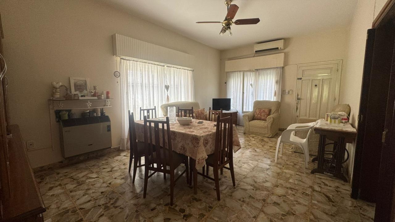 Foto de Venta Casa 3 ambientes APTA CRÉDITO - José C. Paz, imagen 5