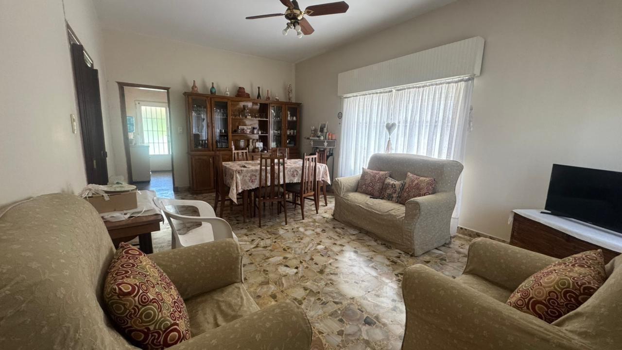 Foto de Venta Casa 3 ambientes APTA CRÉDITO - José C. Paz, imagen 3