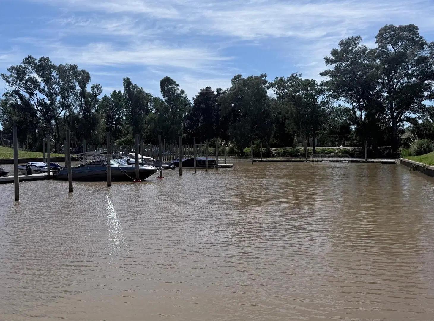 Departamento  en Venta en Canal, Villanueva, Tigre 3