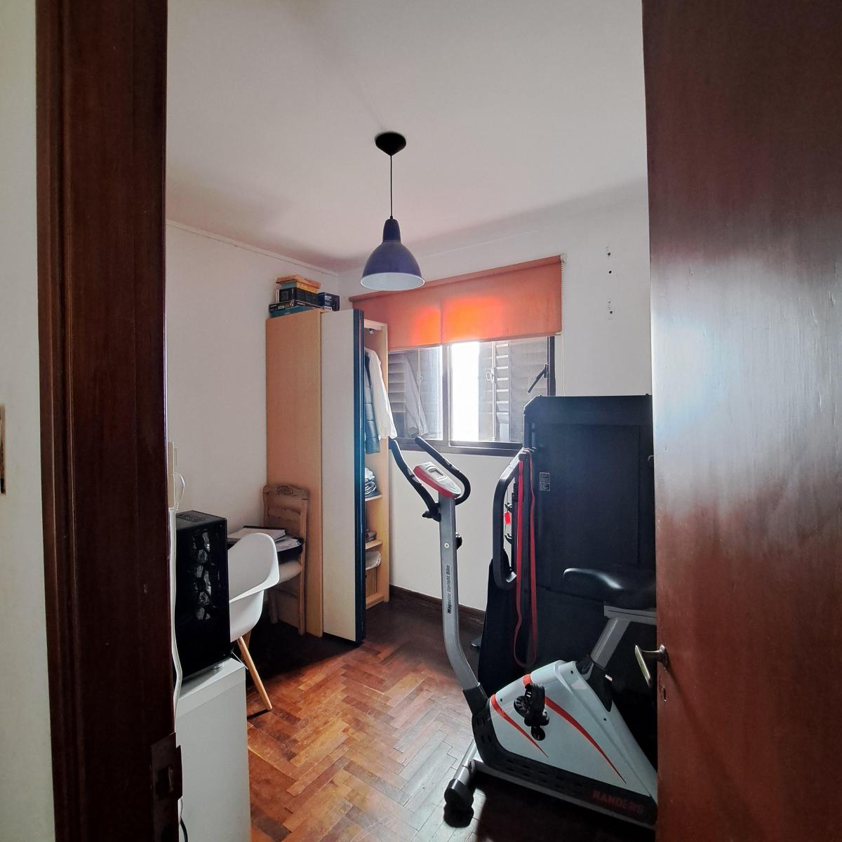 Venta Casa 4 Dorm. en Excelente Ubicación. Constructoras. 3