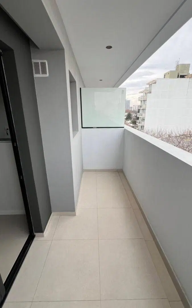 ALQUILER SEMIPISO ESTRENAR 1 DORM BALCÓN PLAZA MALVINAS 1