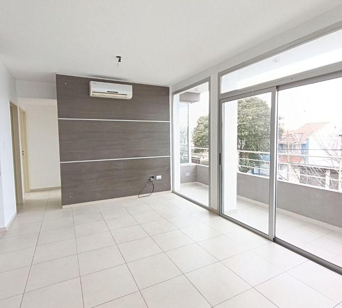 Foto de ¡El depto que estabas buscando! 2 dorm. | 75 m² | 1° piso al frente |, imagen 1