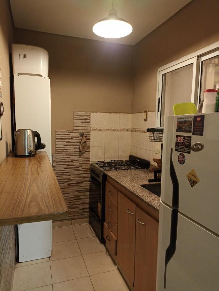 Venta Departamento 2 Ambientes con Cochera y Patio 2