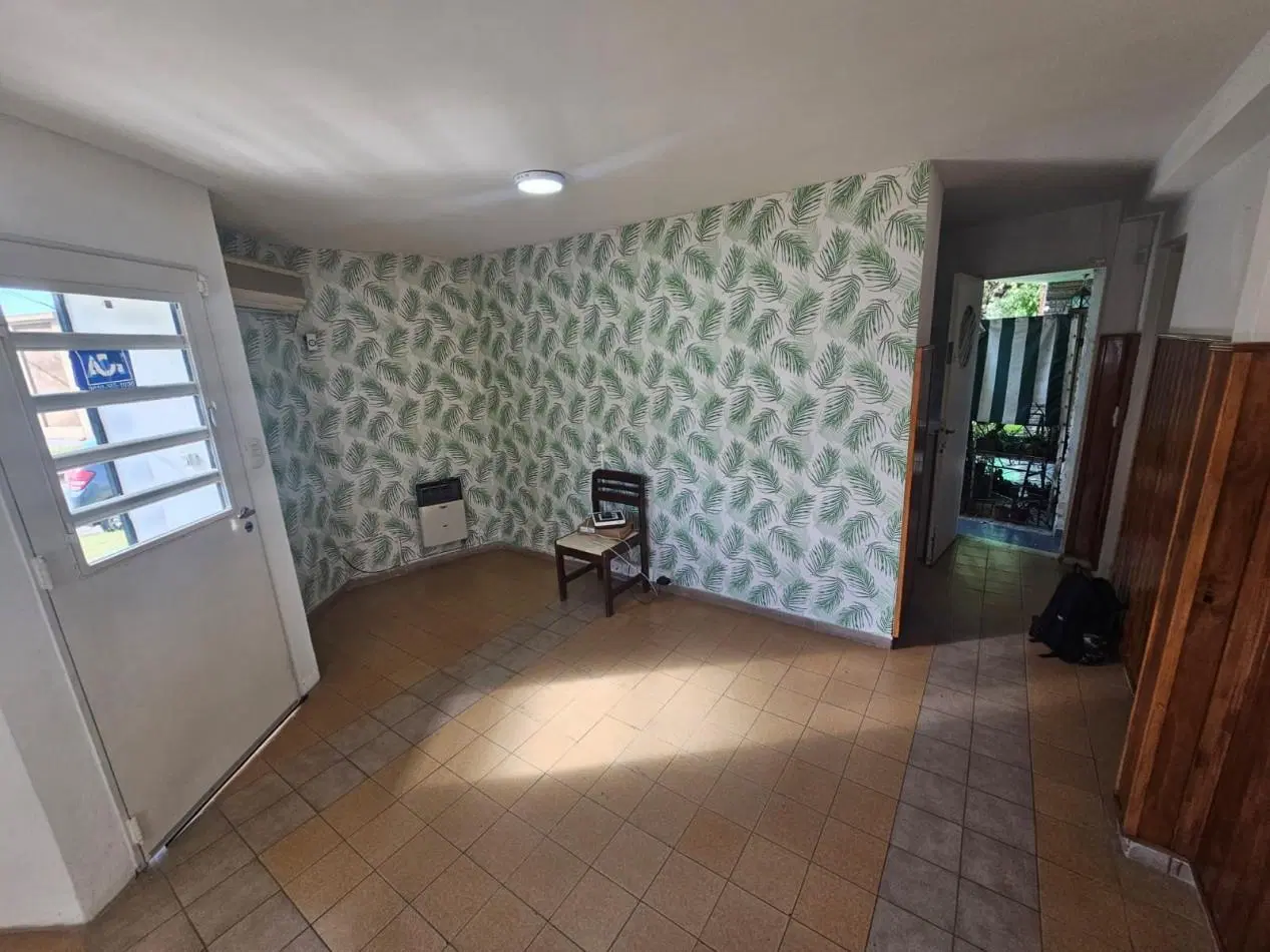 ALQUILER - AMPLIO PH 2 AMBIENTES CON PATIO 3