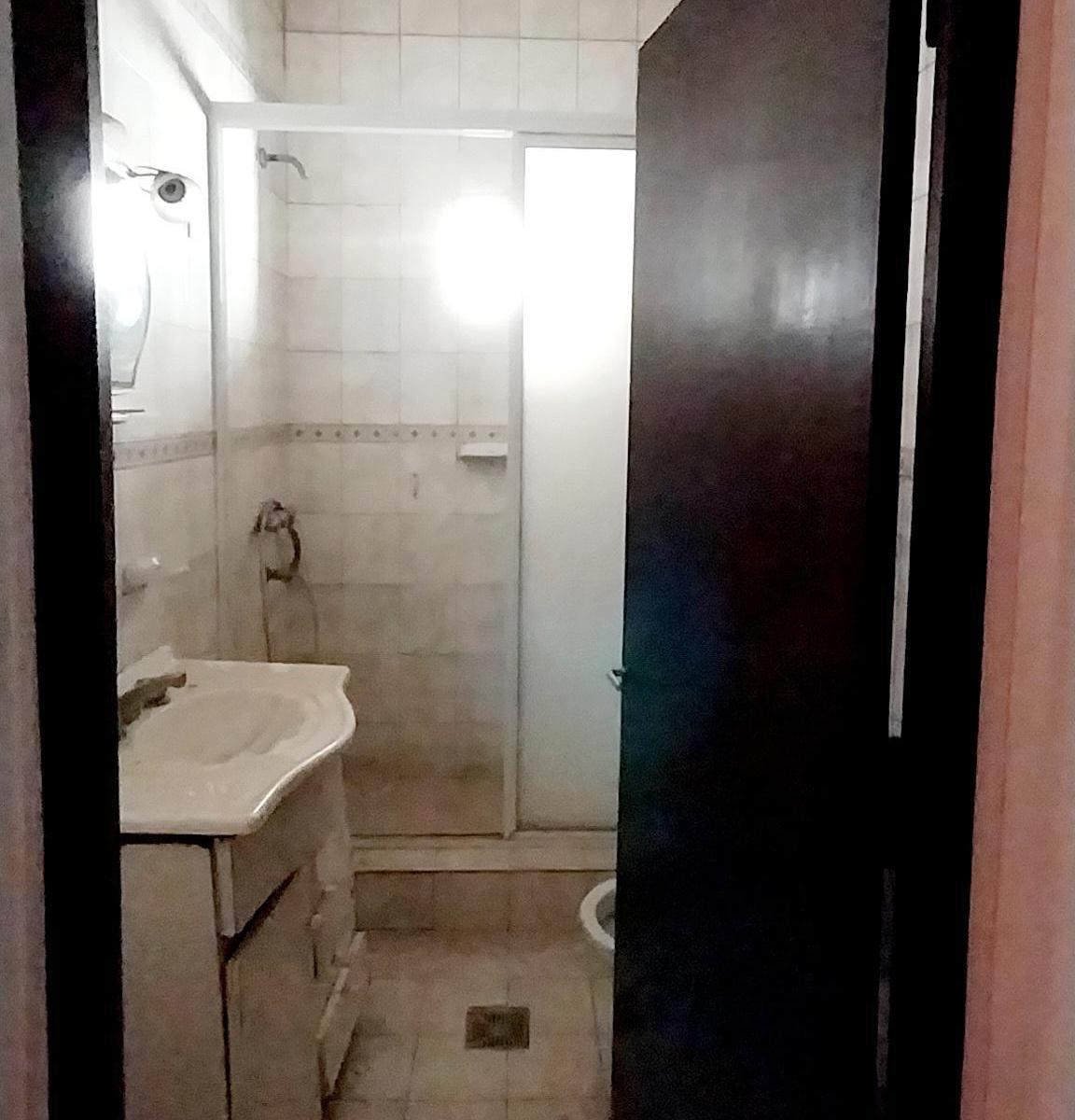 Foto de Venta. HUMBOLDT - CASA + LOCAL - Imperdible Oportunidad !, imagen 4