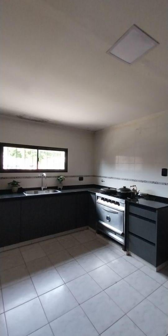 Foto de Venta. CASA 2 dor. - Calle San Lorenzo y Reg. 12 de Infanteria, imagen 5