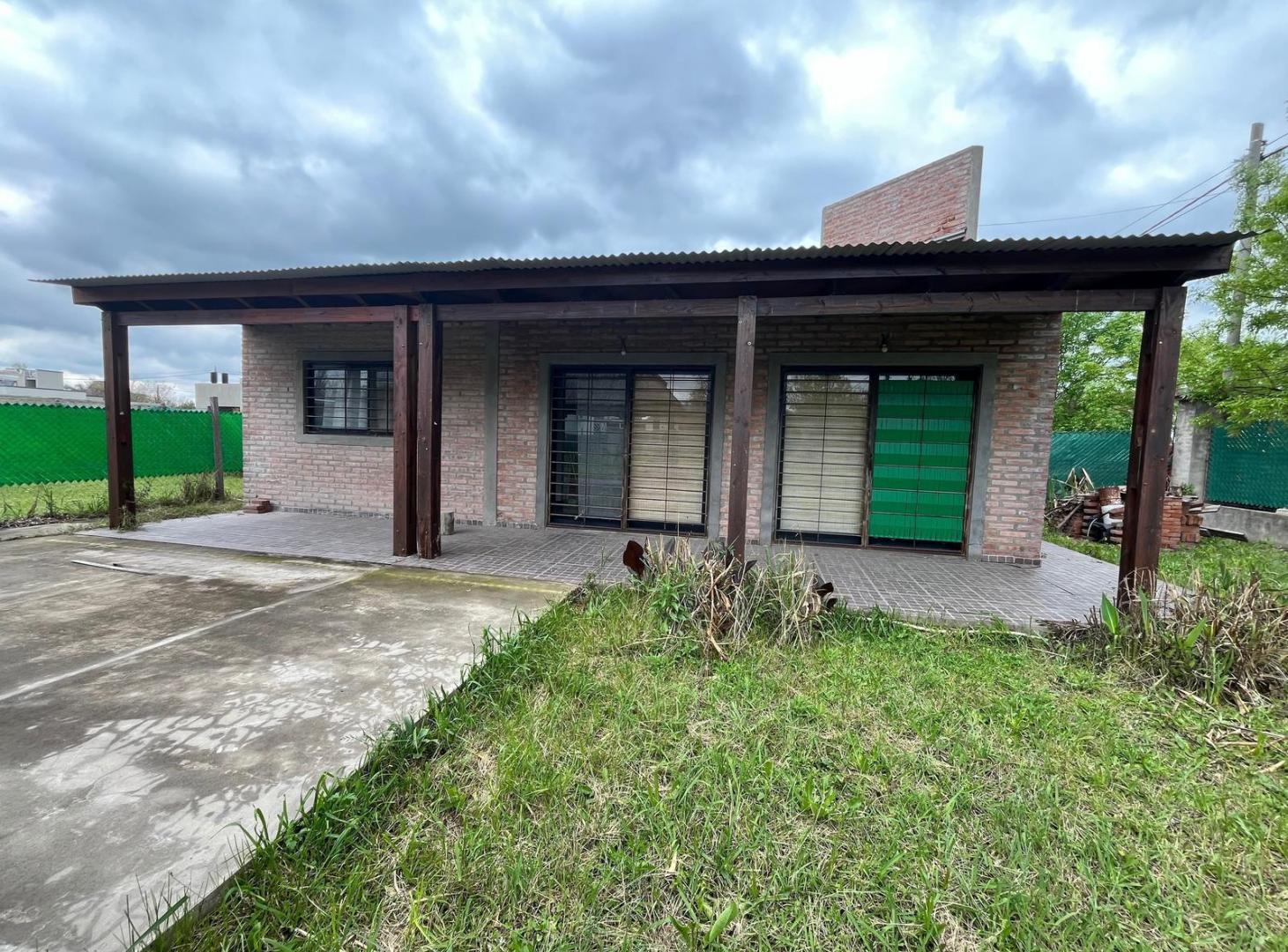 Foto de Propiedad en venta- Esteban de Luca esq. Estrada, Funes City, Funes- 1, imagen 2