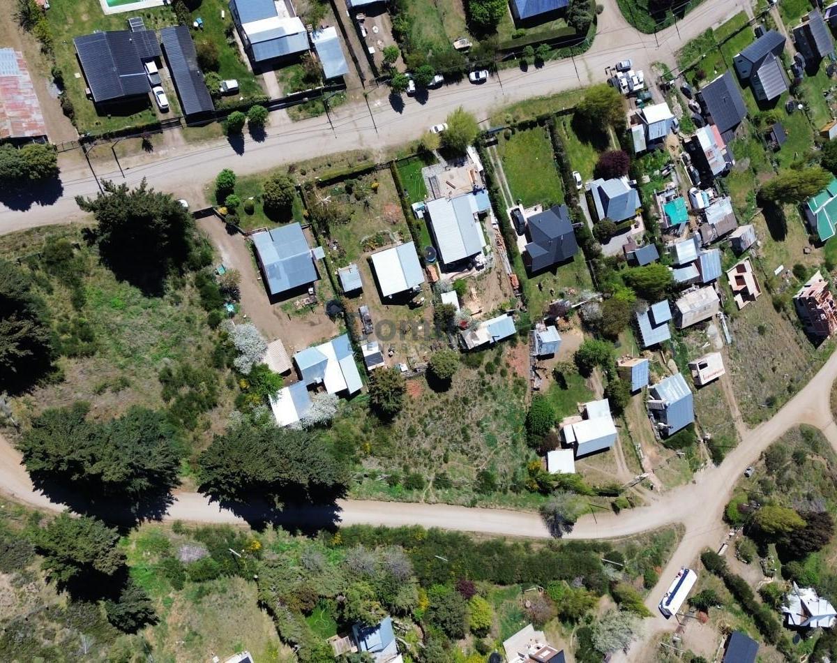 LOTE sobre El Ñandu - 1095 M2- Dina Huapi- Urbanizacion " El Milagro"