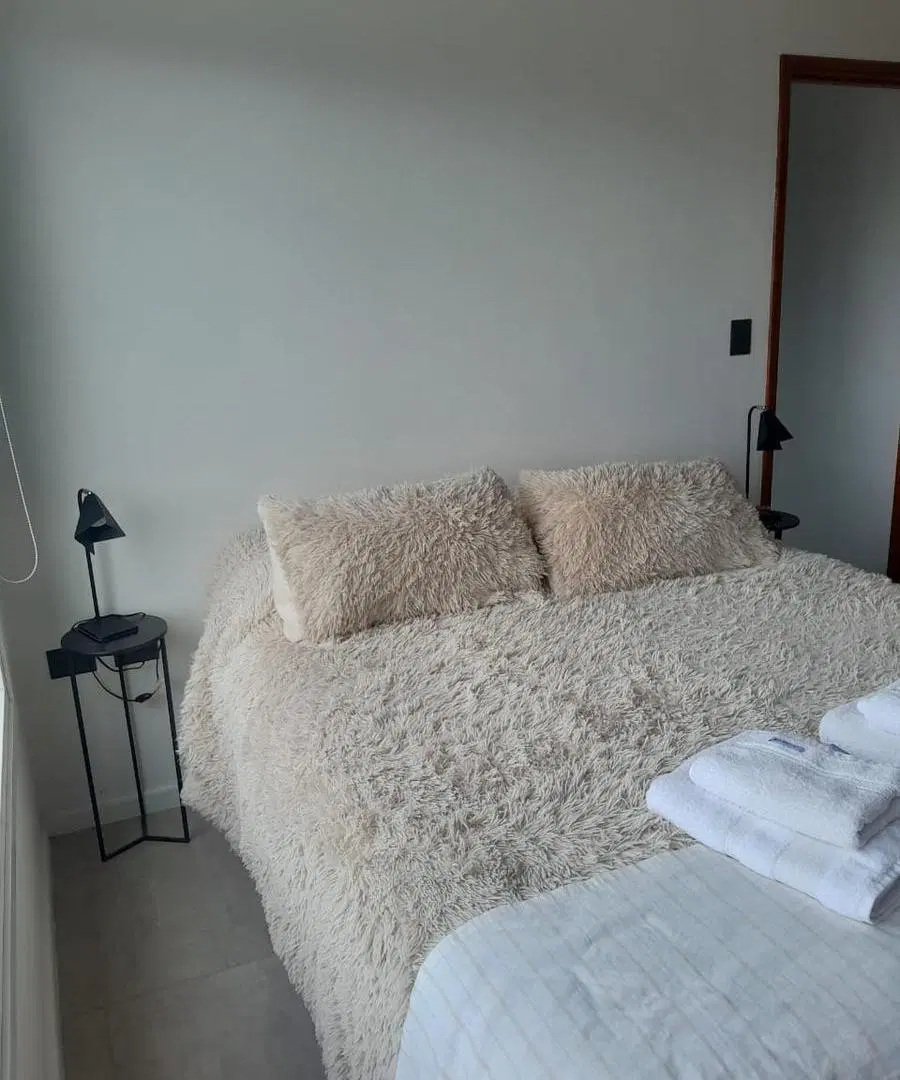 Departamento con cochera permanente o por temporada 5