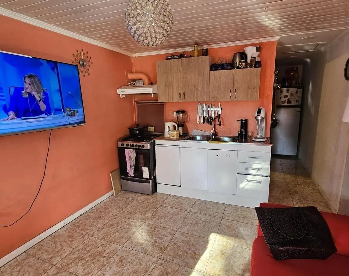 casa con dos departamentos 3